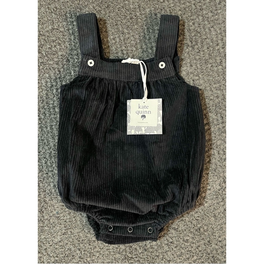 Kate Quinn Black Felt Ribbed Bubble NWT (12/18)
